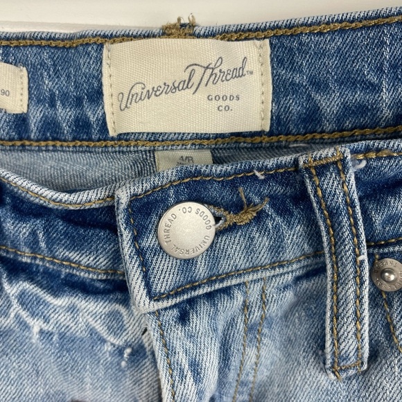 Universal Thread Light Wash Denim Distressed High-Rise 90’s Slim Jeans 4R W - Picture 8 of 14